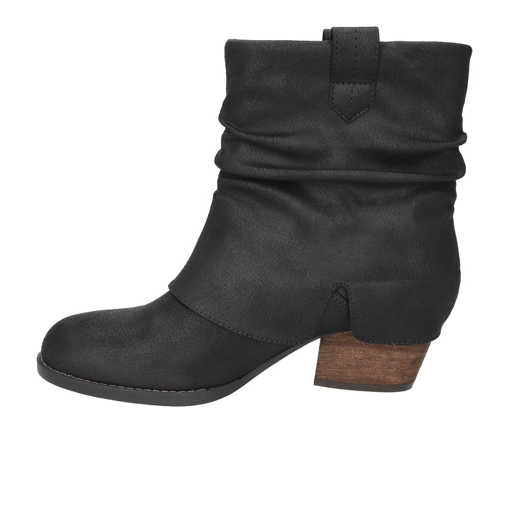Twyla Round Toe Pull On Booties