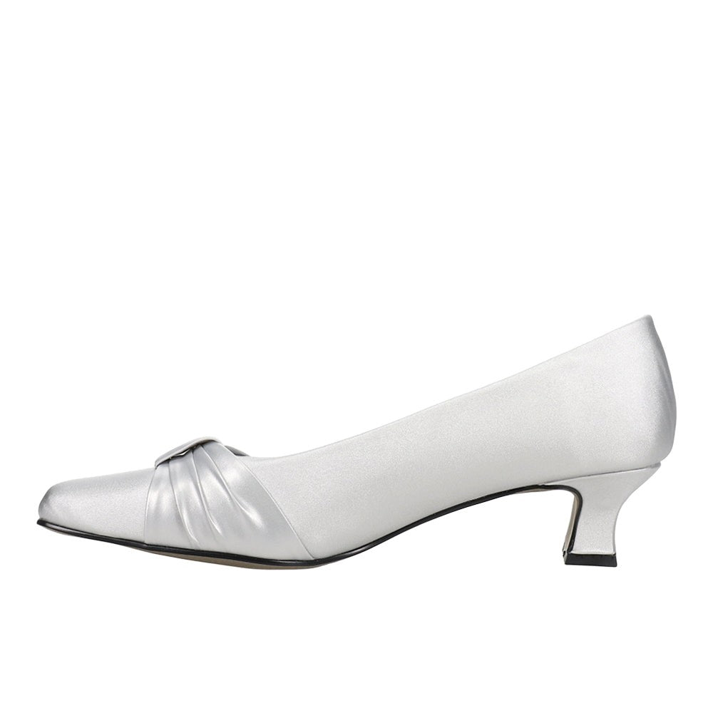 Waive Square Toe Kitten Heel Pumps