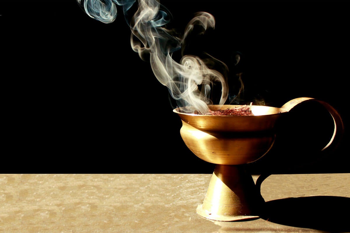 Temple Smoke Styling Paste