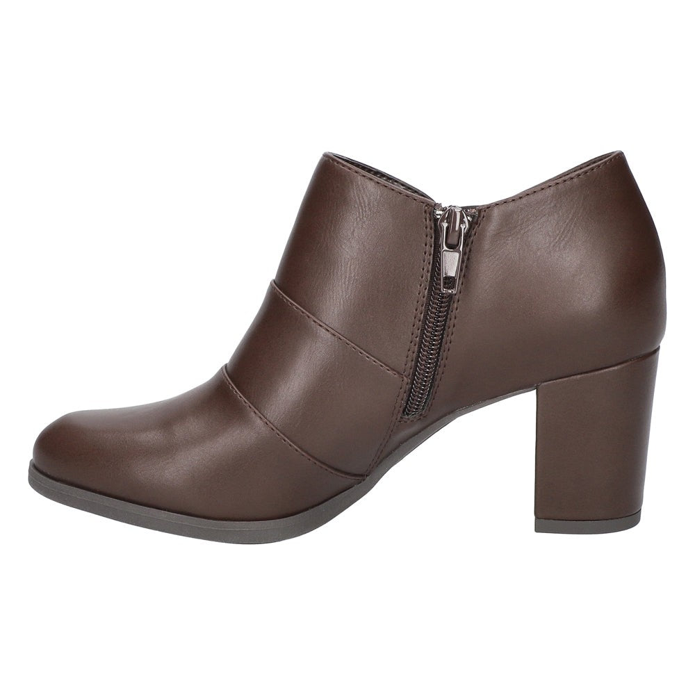 Leilani Studded Round Toe Shootie Pumps
