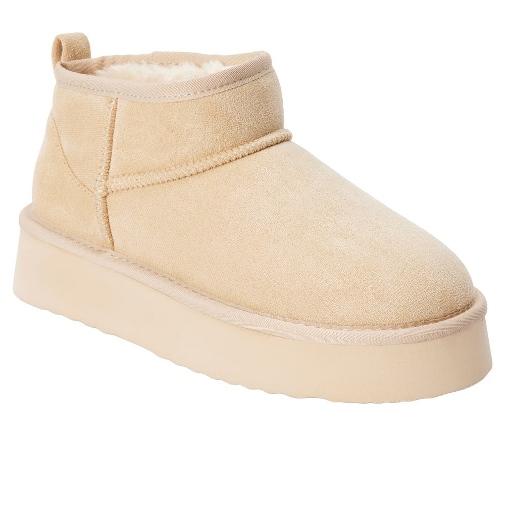 Breckenridge Platform Round Toe Pull On Booties