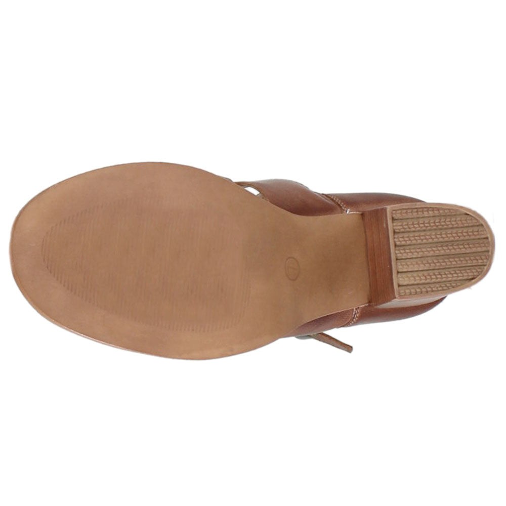 Piro Ette Round Toe Shootie Pumps