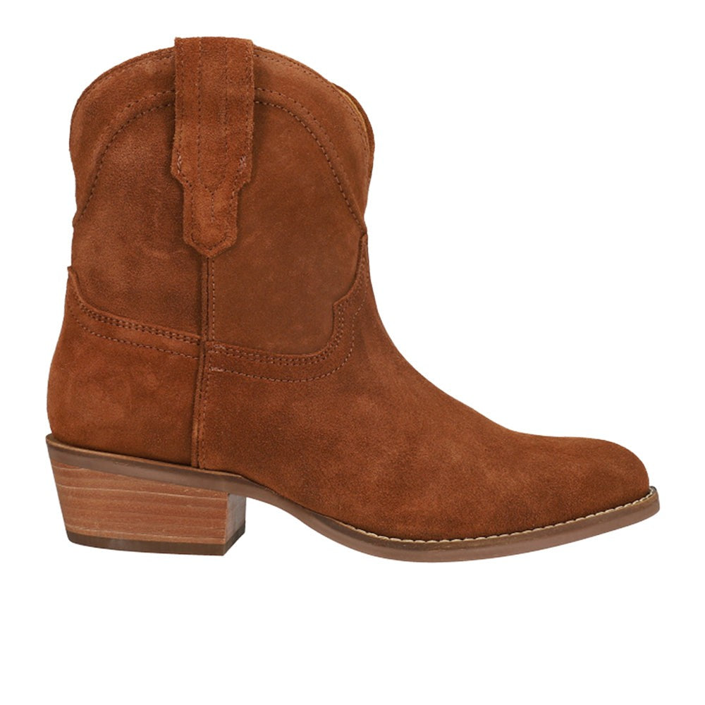 Tumbleweed Pull On Round Toe Cowboy Booties