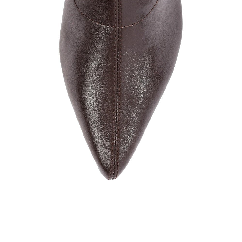 Confident Stretch V Leather Boots