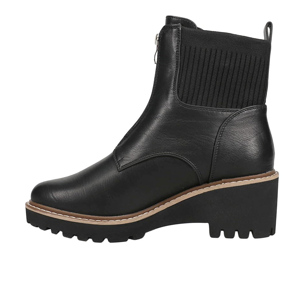 Boo Round Toe Chelsea Boots