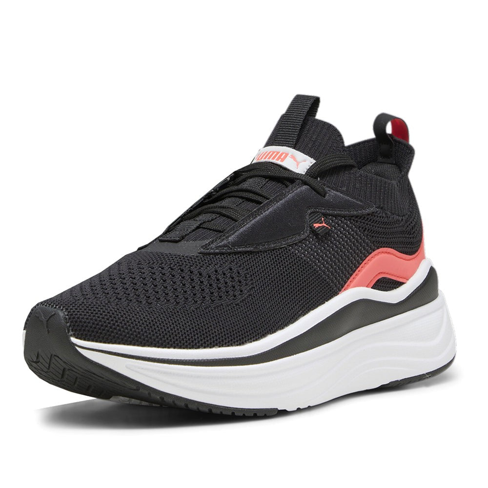 Softride Stakd Lace Up Sneakers
