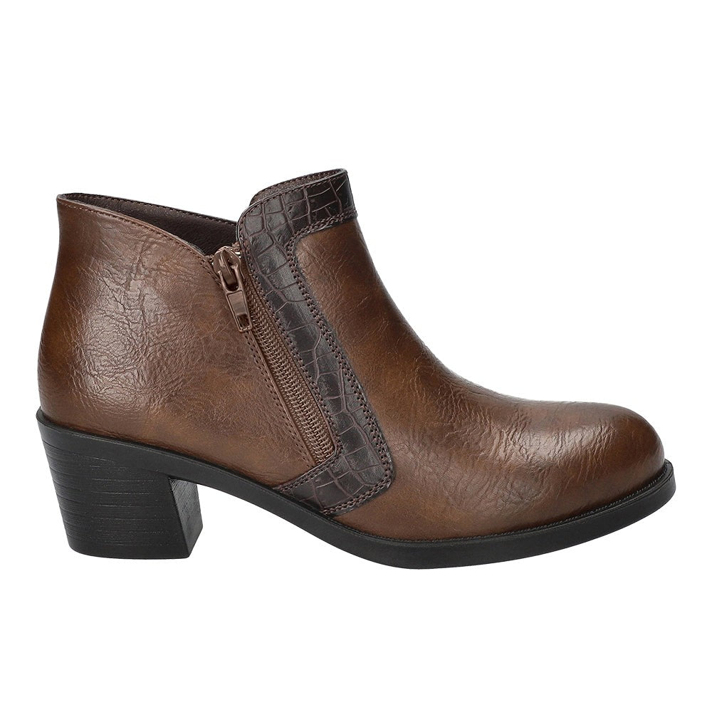 Bradley Ankle Boots