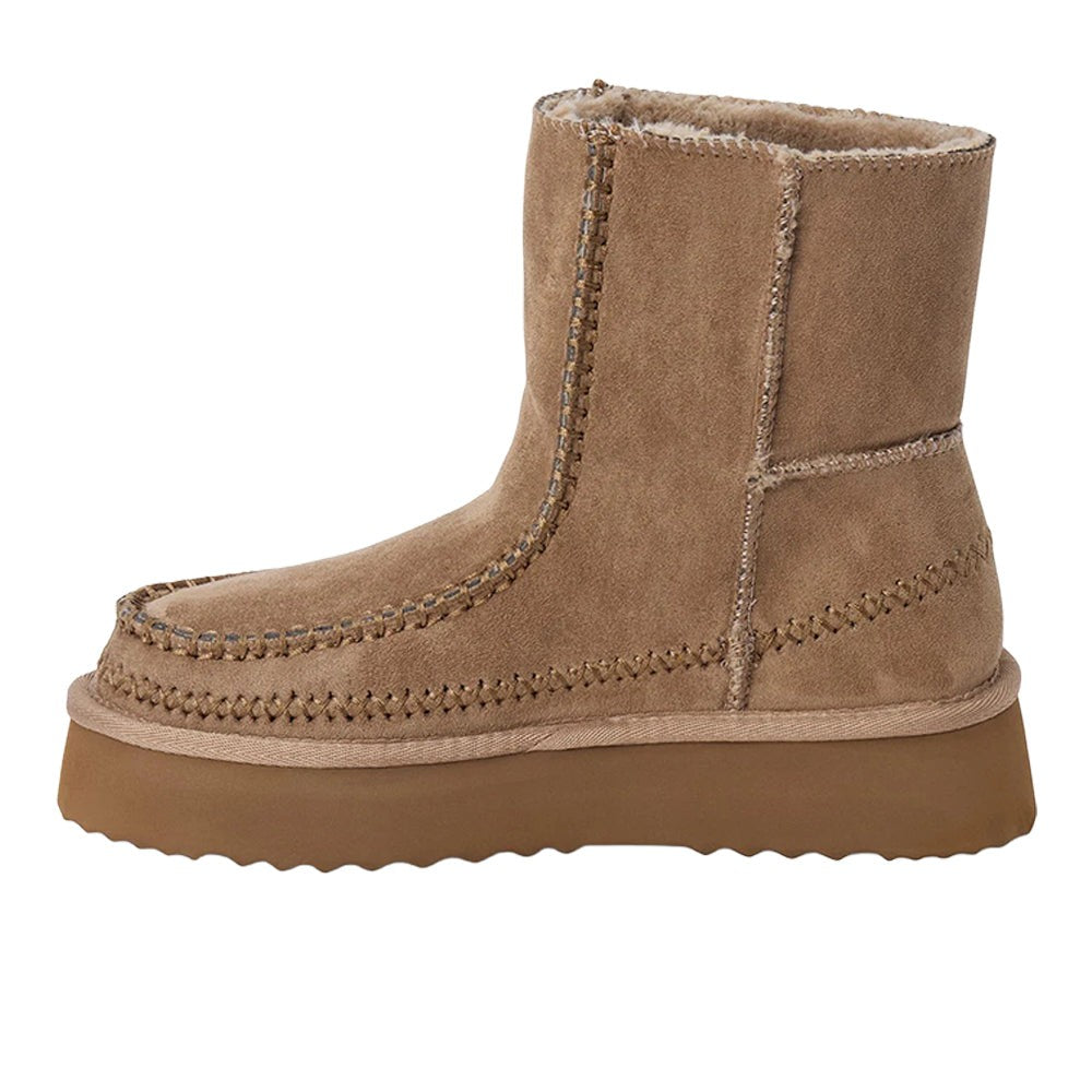 Alaska Boot