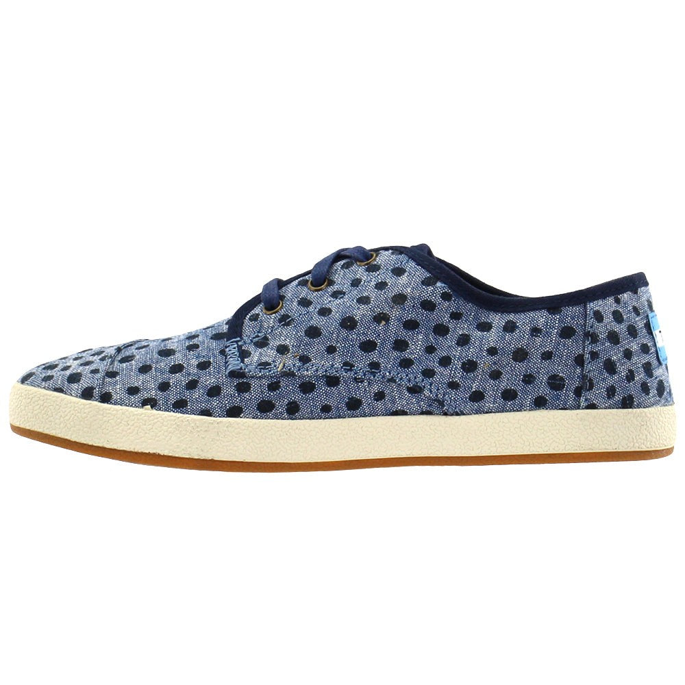 Paseo Lace Up Sneakers