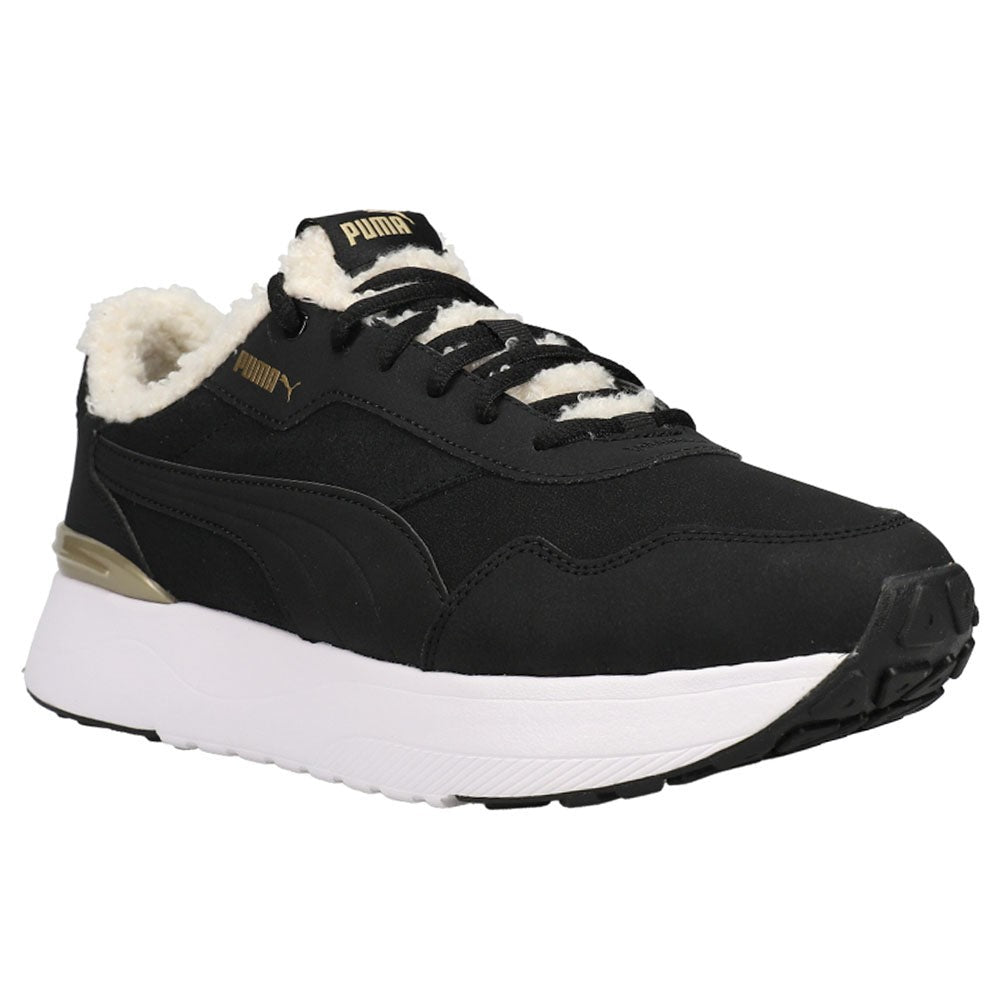 R78 Voyage Teddy Lace Up Sneakers