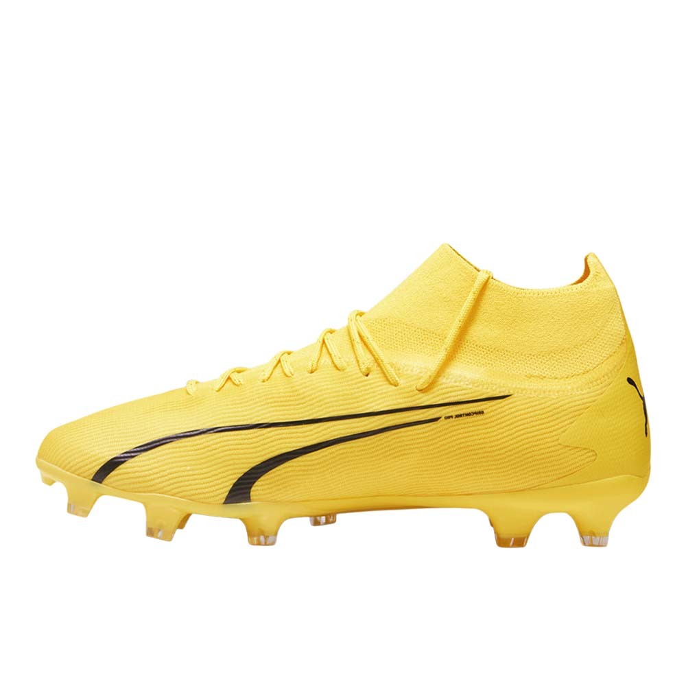 Ultra Pro Soccer Cleats