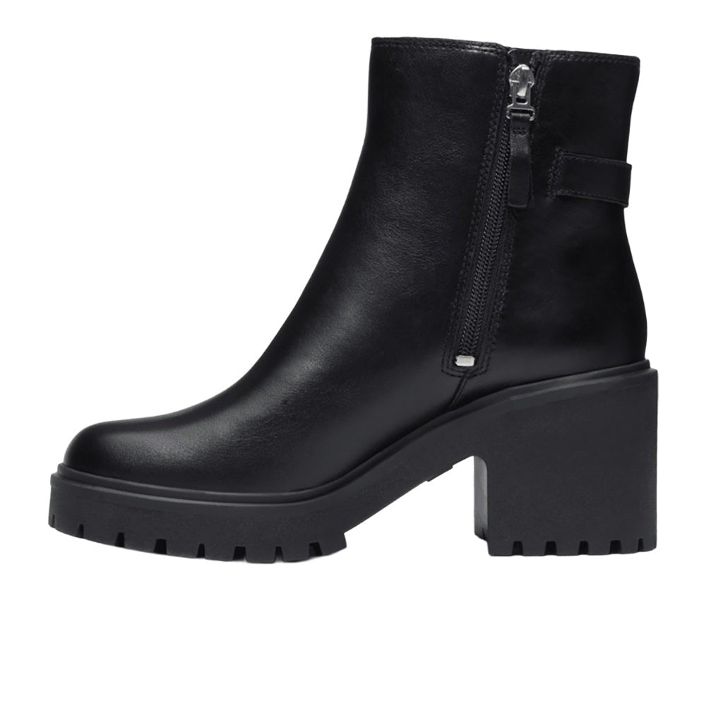 Stone Heights Mid Chelsea Boots