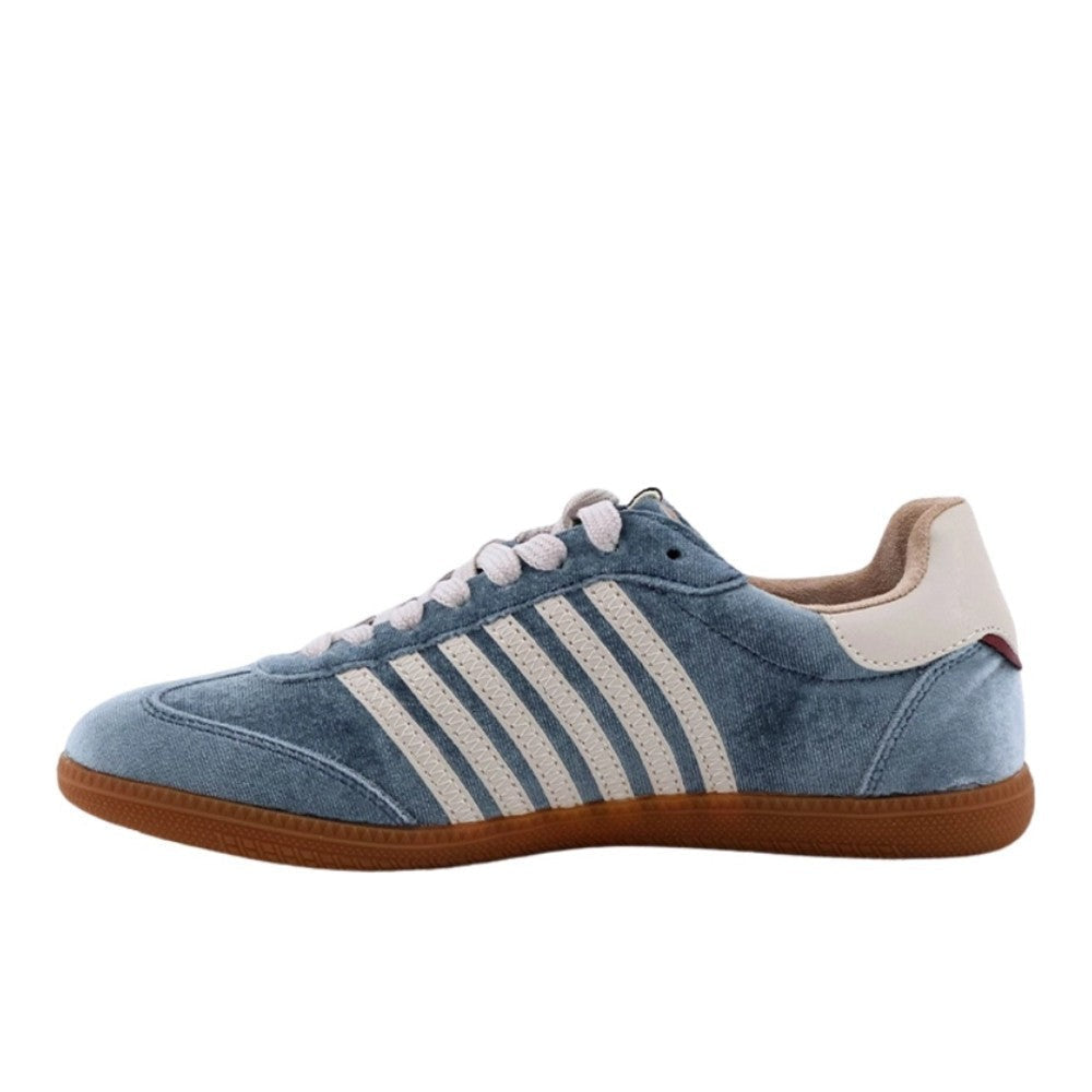 Stevie Sneaker