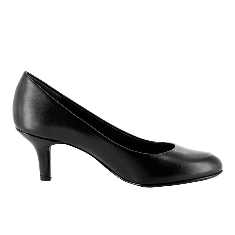 Passion Round Toe Pumps