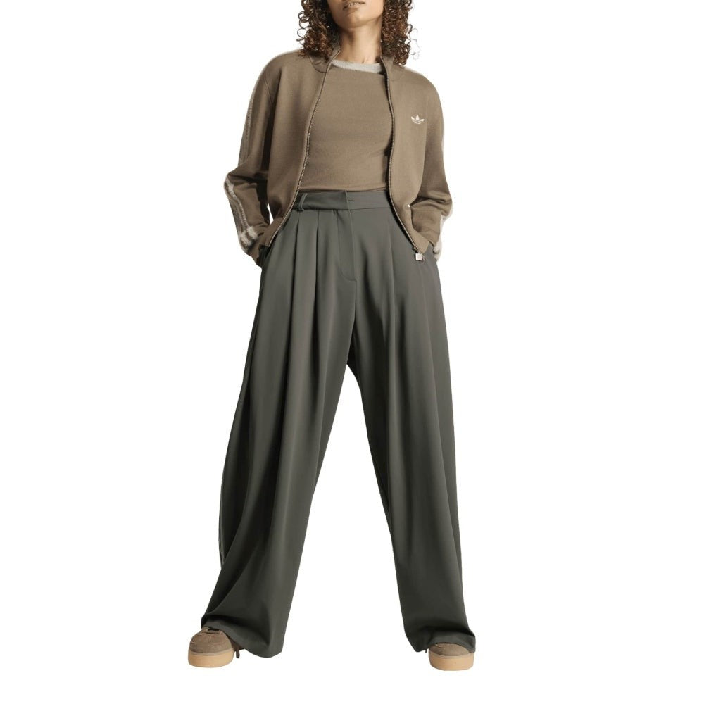 Pleated Pant