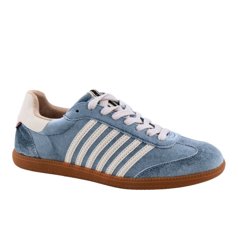 Stevie Sneaker