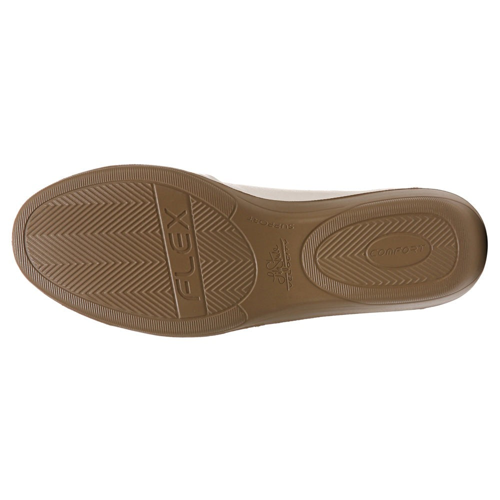Incredible Slip On Flats