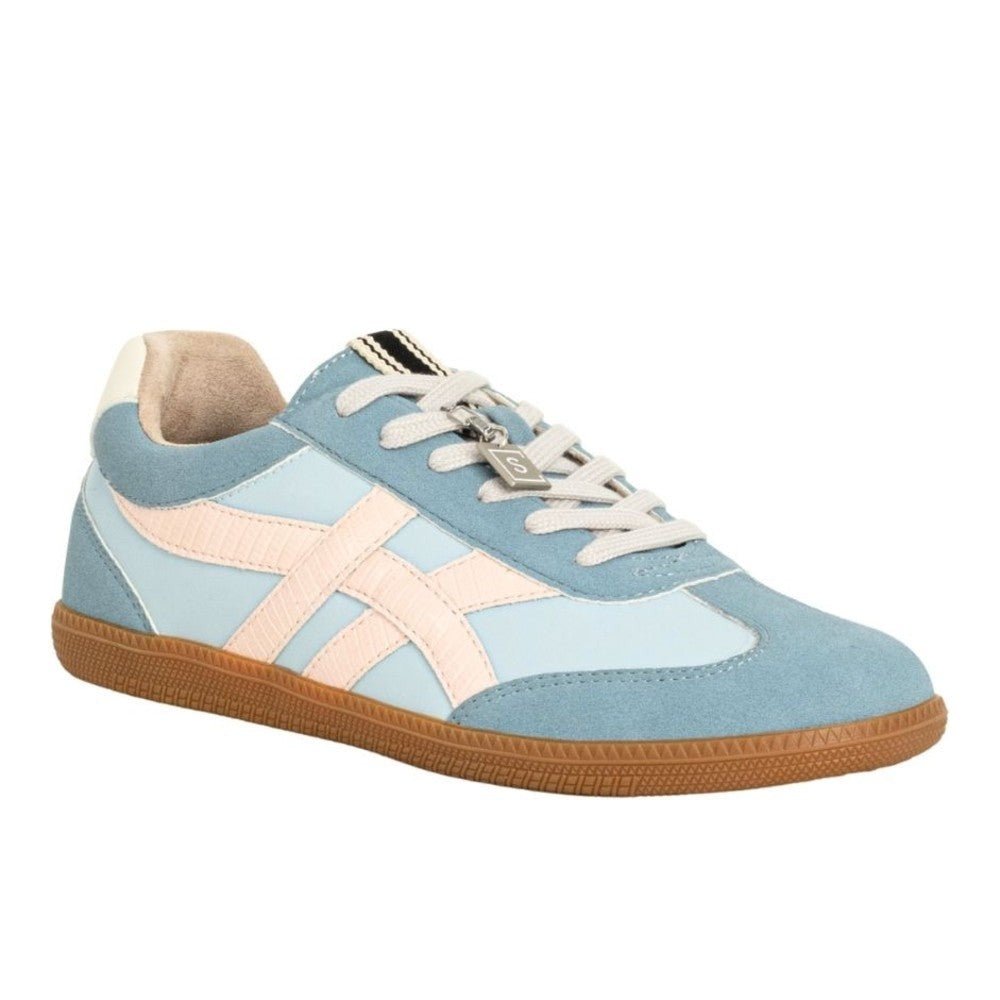 Sasha Sneaker