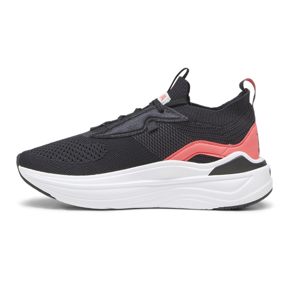 Softride Stakd Lace Up Sneakers