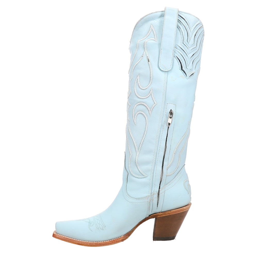 Tall Embroidered Snip Toe Pull On Cowboy Boots