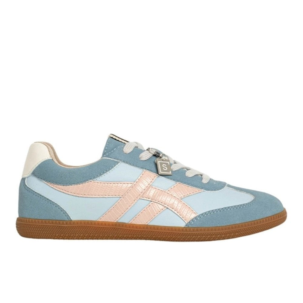 Sasha Sneaker