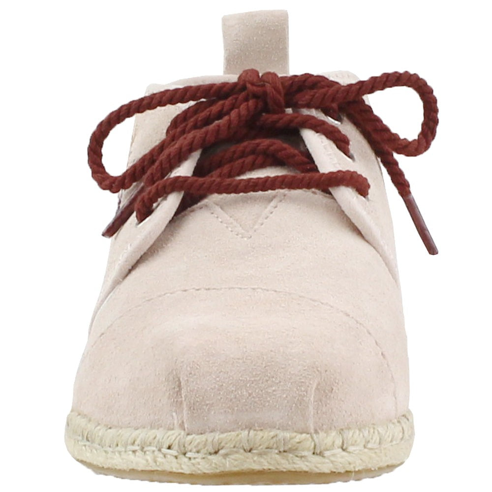 Bota Embroidery Booties