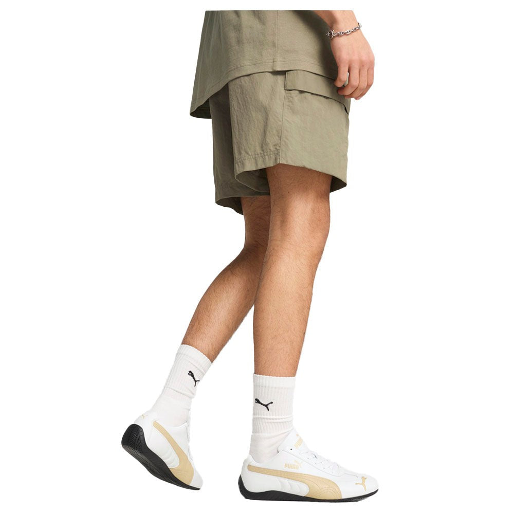Wardrobe Essentials Relaxed Cargo 6 Inch Woven Shorts