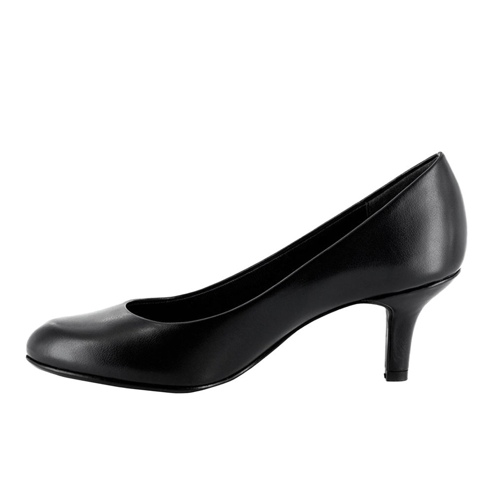 Passion Round Toe Pumps